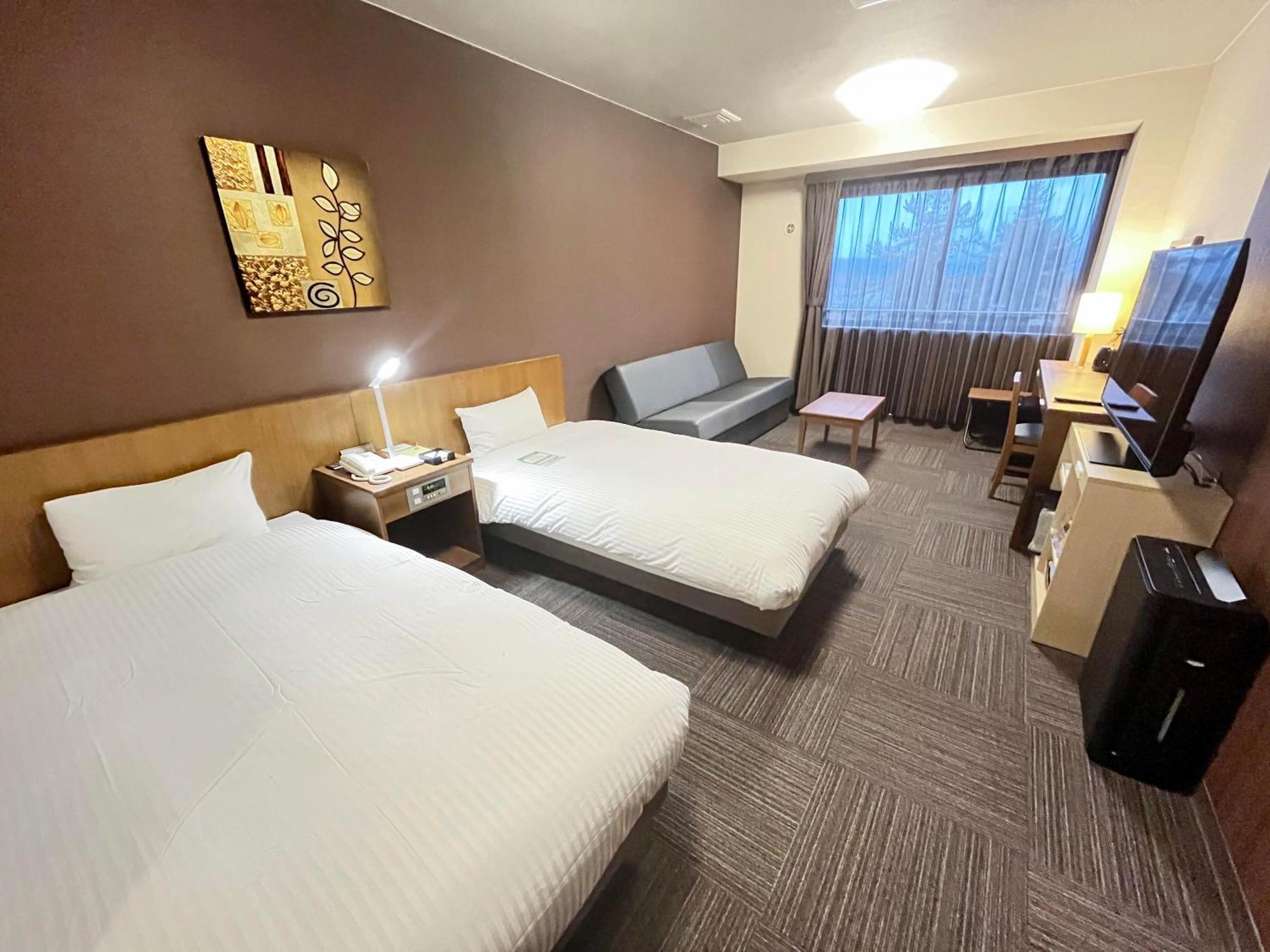 Route Inn Grantia Hidatakayama Wakura No Yado Экстерьер фото